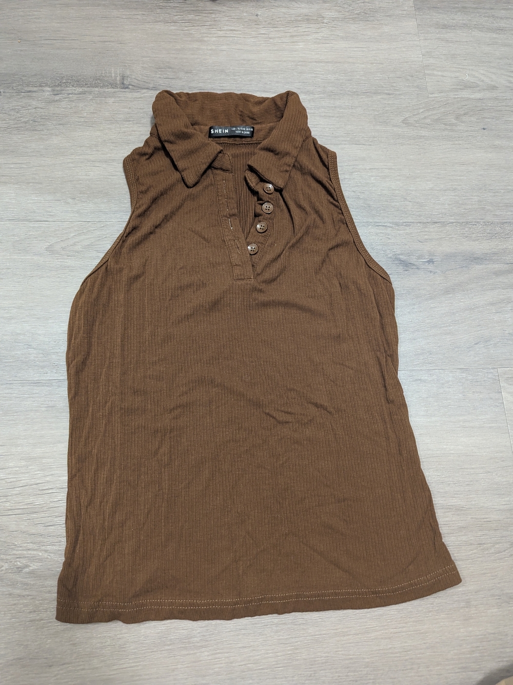 SHEIN Brown Ribbed Polo Tank with Button Placket